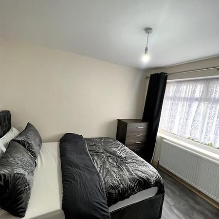 Luxury 3 Bed 3 Bedroom House Harborne Μπέρμιγχαμ Εξωτερικό φωτογραφία