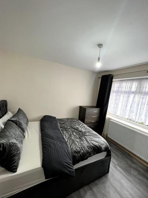 Luxury 3 Bed 3 Bedroom House Harborne Μπέρμιγχαμ Εξωτερικό φωτογραφία